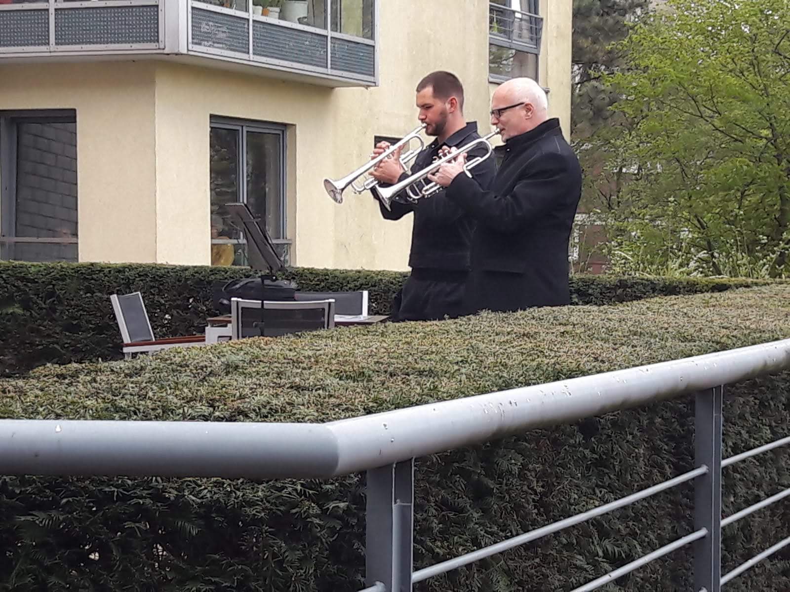 Gerd Radeke und Conny Lingenfelser Trompete 13. April  an der Friedrichsburg - Foto Anne Leusmann