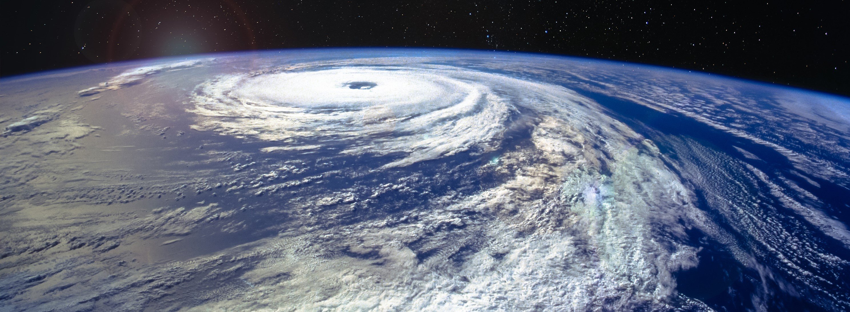 Hurrikan FLORENCE war laut Studien um 80 Kilometer größer als er es ohne die Erwärmung gewesen wäre. Quelle: WetterOnline
