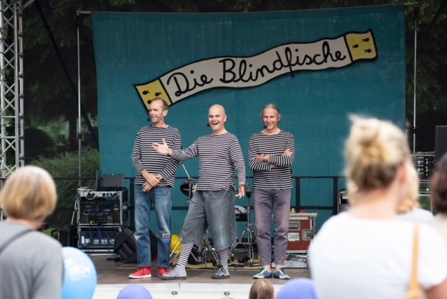 "Die Blindfische" zeigen am Samstag eine turbulente Liveshow und fetzige Rockmusik auf dem Kinder- und Familiensommerfest des UKM (Bild: Universitätsklinikum Münster))