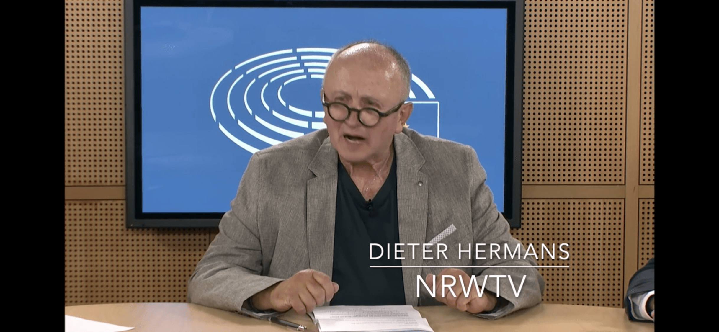 Moderator Dieter Hermans